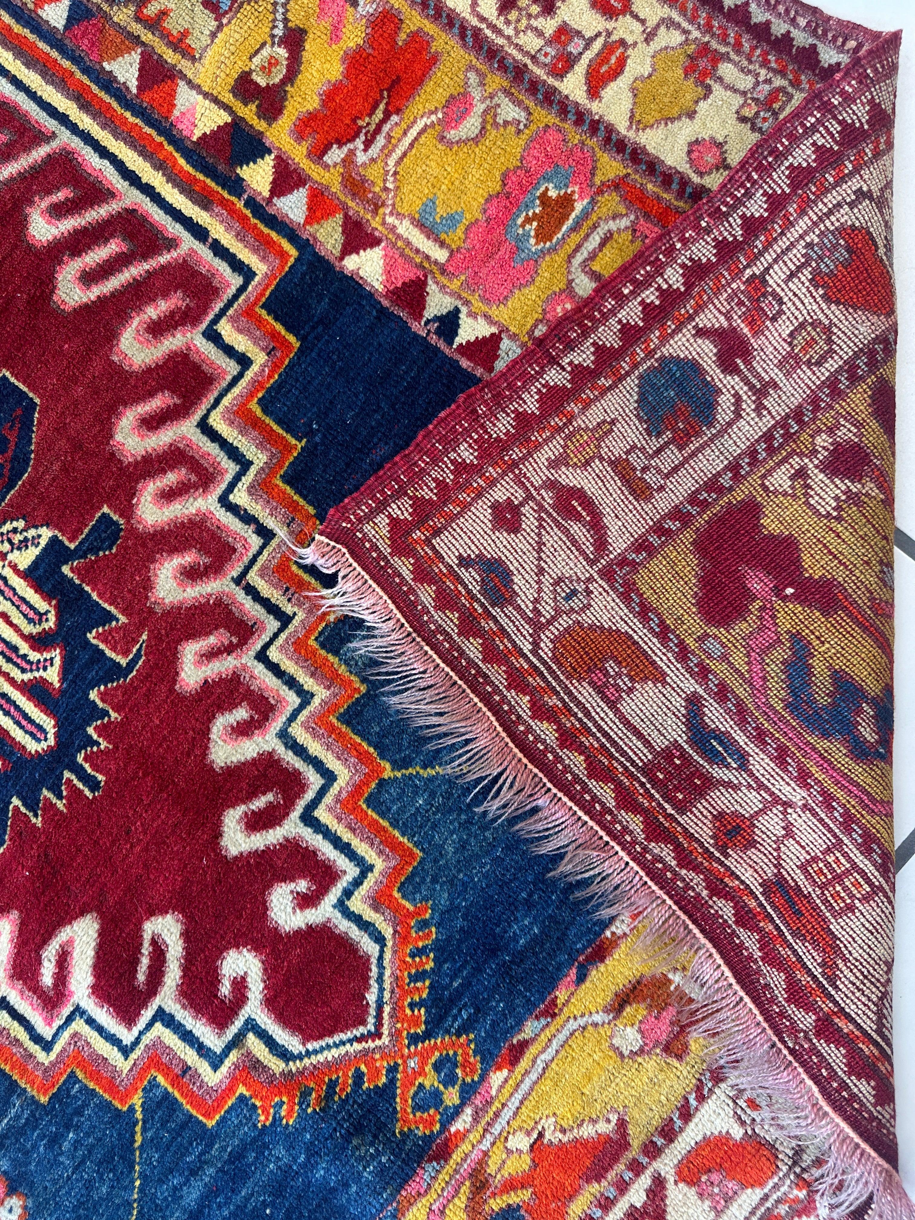 Antique Turkish Milas Rug — Pre-1900 | 4'3" x 5'11"