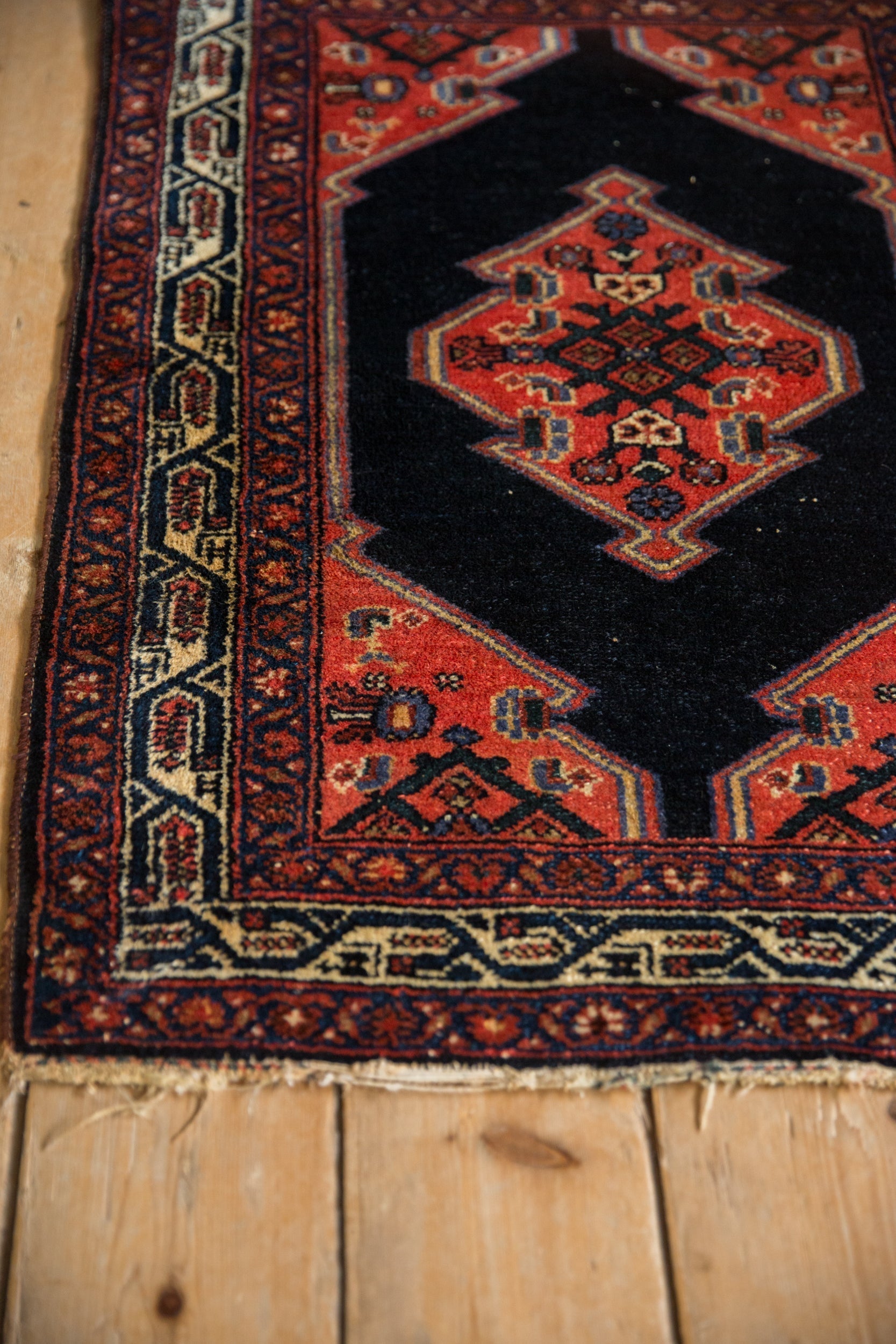 Vintage Persian Malayer Rug Mat — 1940s | 2'3" × 2'11"