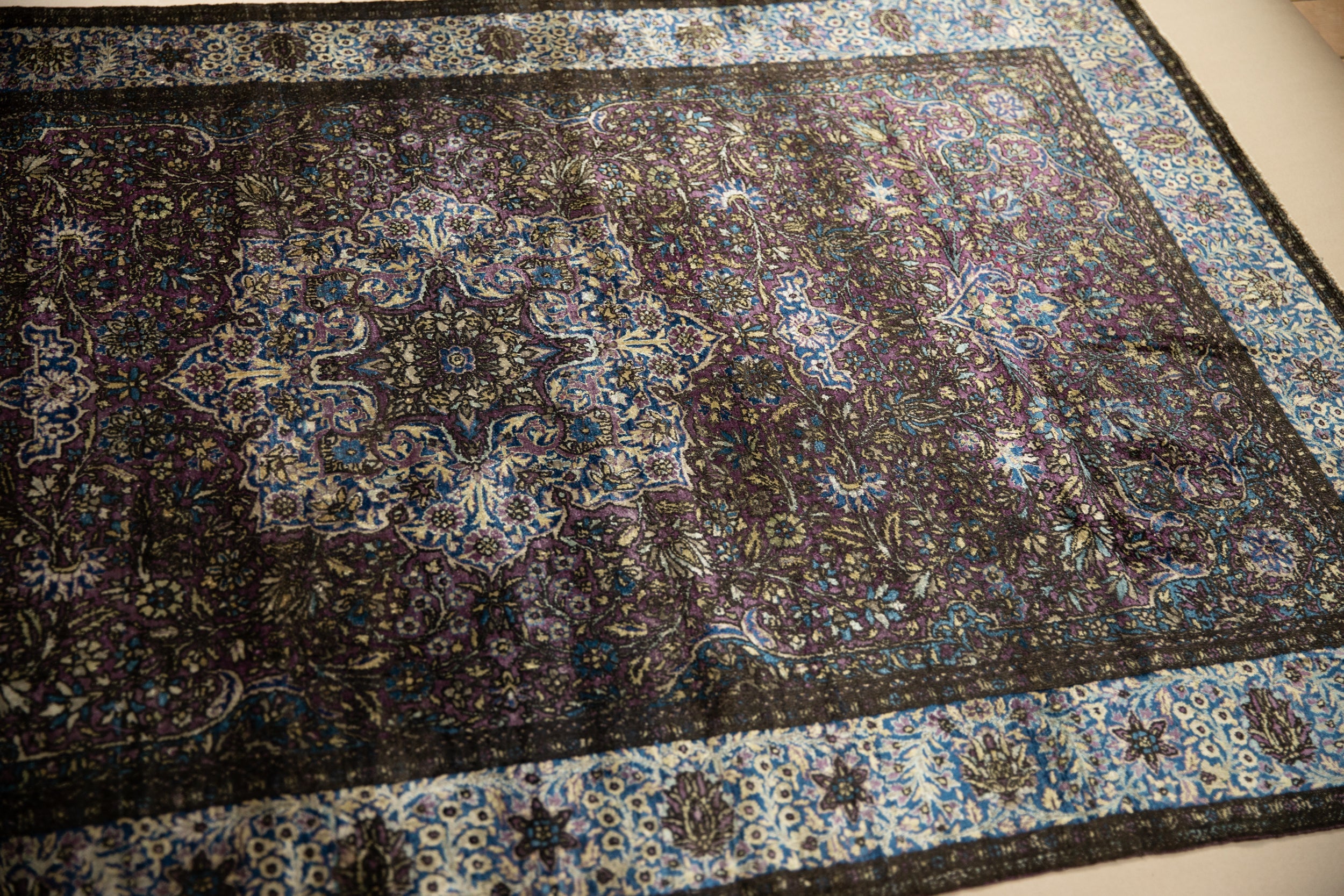 Antique Persian Kashan Silk Area Rug — 1900–1915 | 4'3" × 6'8"