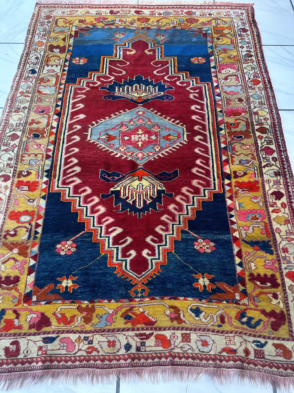 Antique Turkish Milas Rug — Pre-1900 | 4'3" x 5'11"