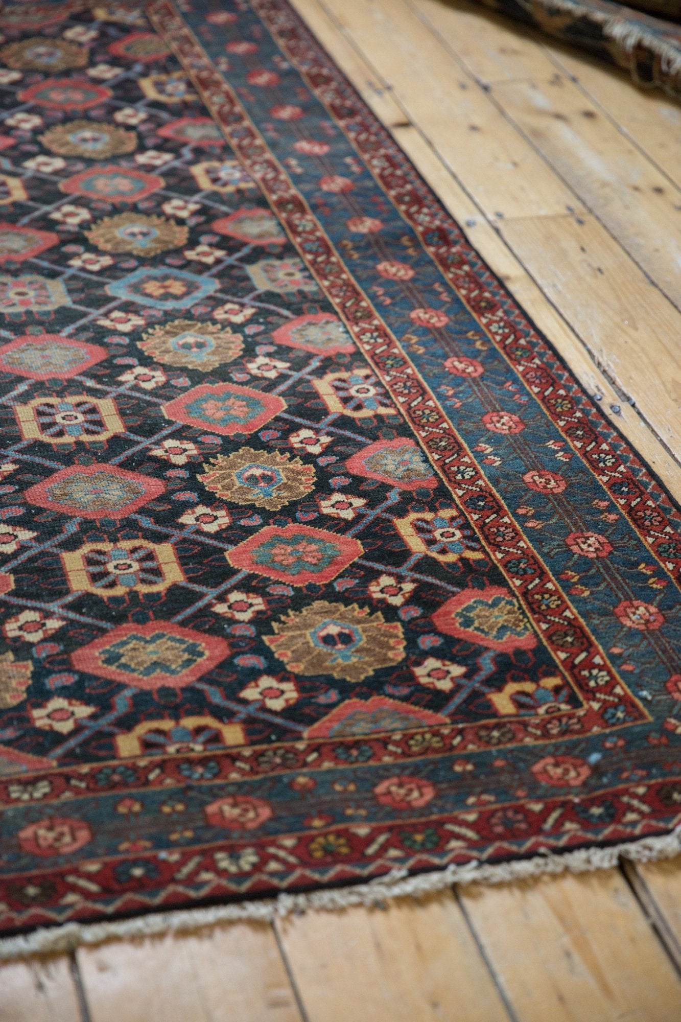 Vintage Persian Malayer Rug — 1930s | 4'9" x 6'3"