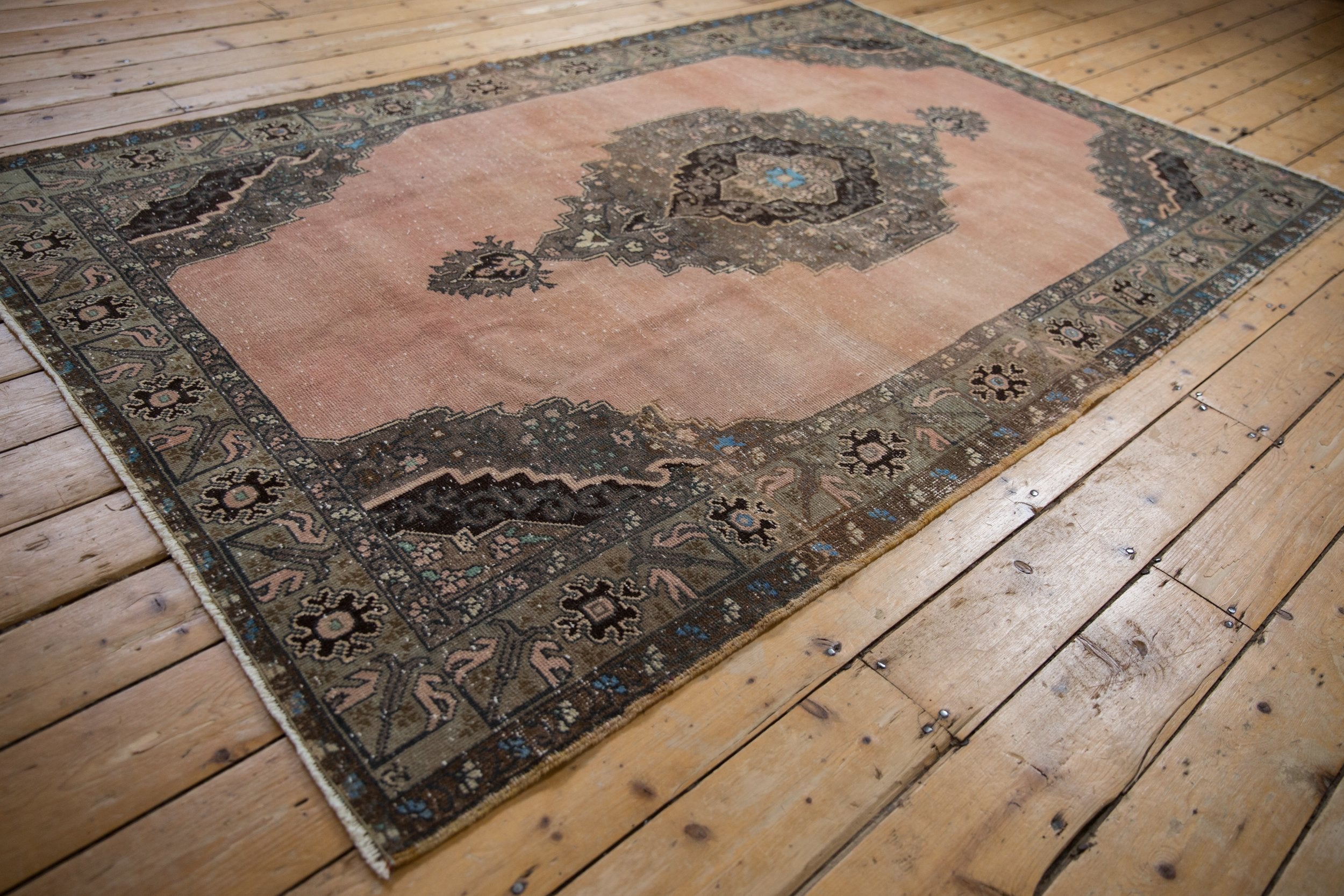 Vintage Turkish Oushak Rug — 1960s | 5' x 7'11"