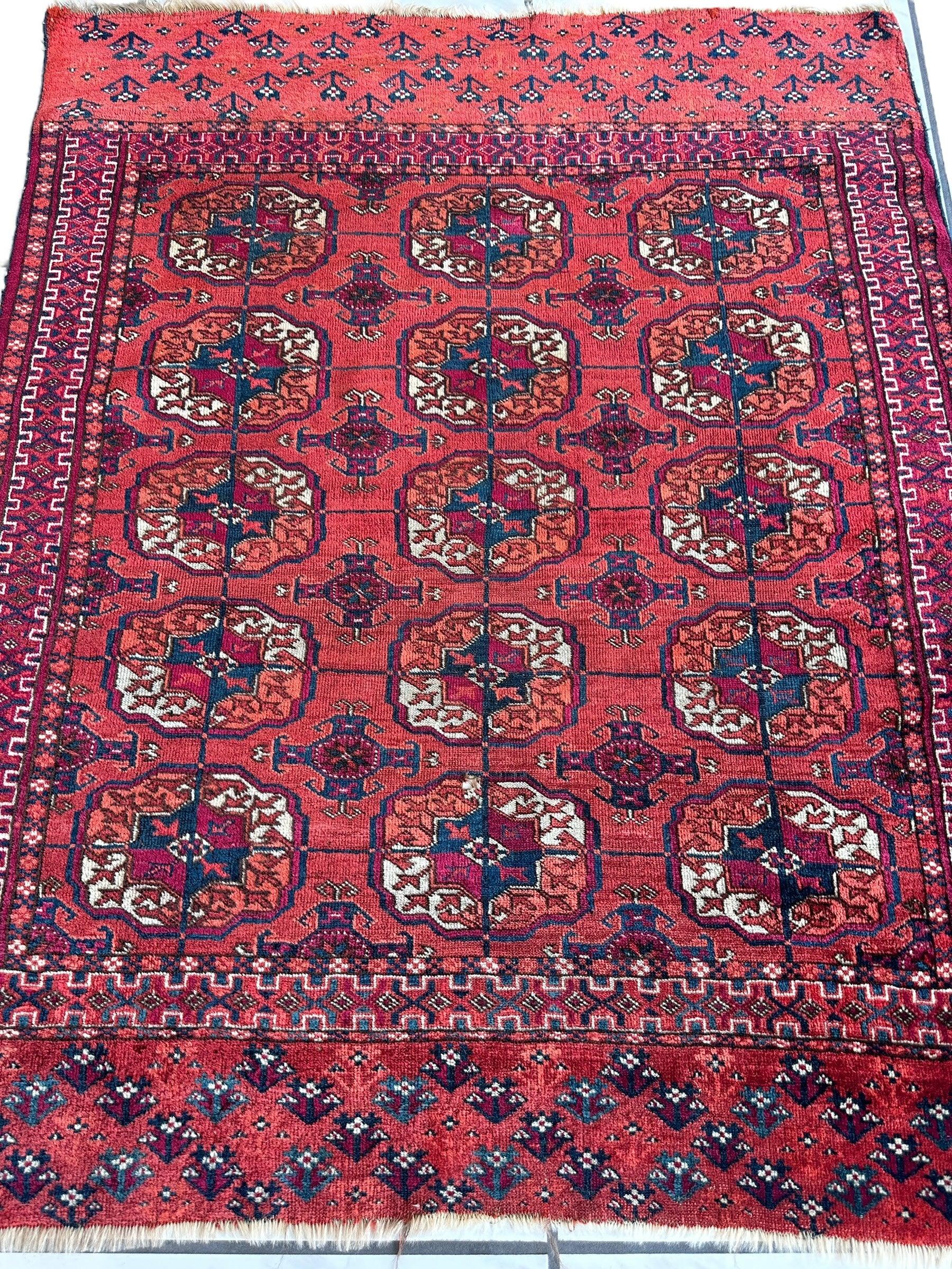 Antique Tekke Turkmen Wedding Rug — 1920s | 3'4" x 4'1"