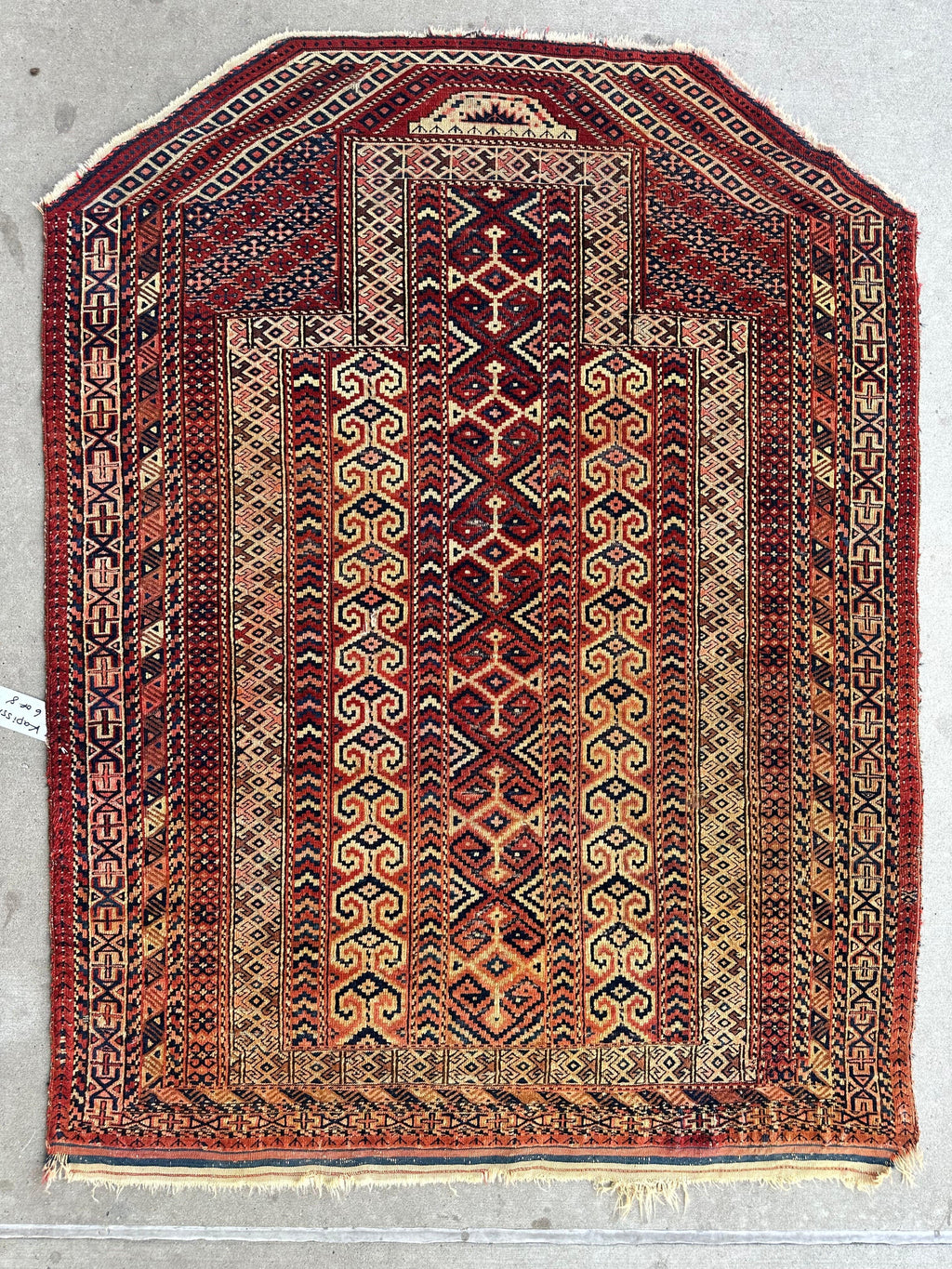 Antique Turkmen Prayer Rug (Namazlyk) — 1890s | 4' x 5'2"