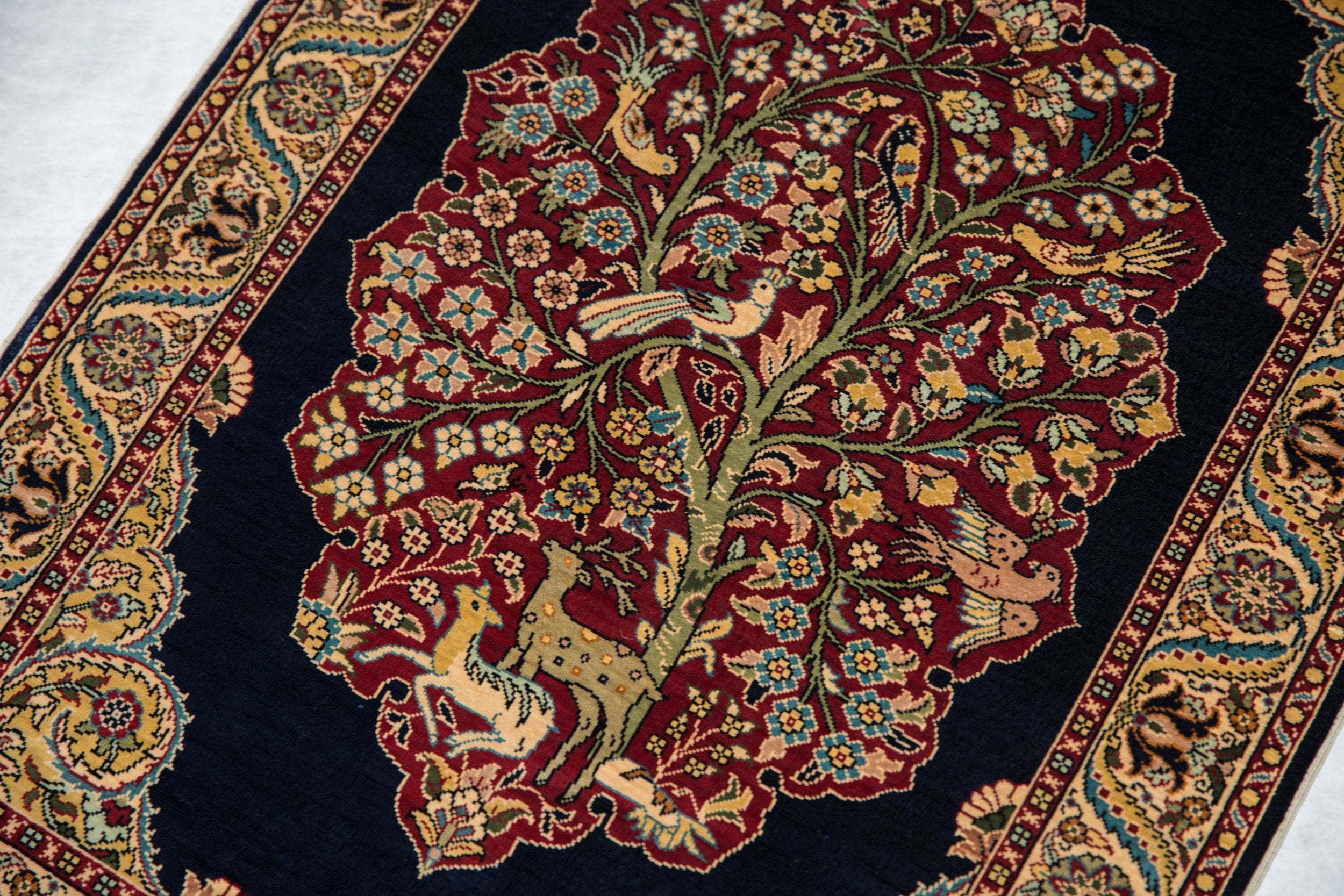 Vintage Turkish Hereke Pictorial Rug Mat — 1980s | 2' x 3'1"