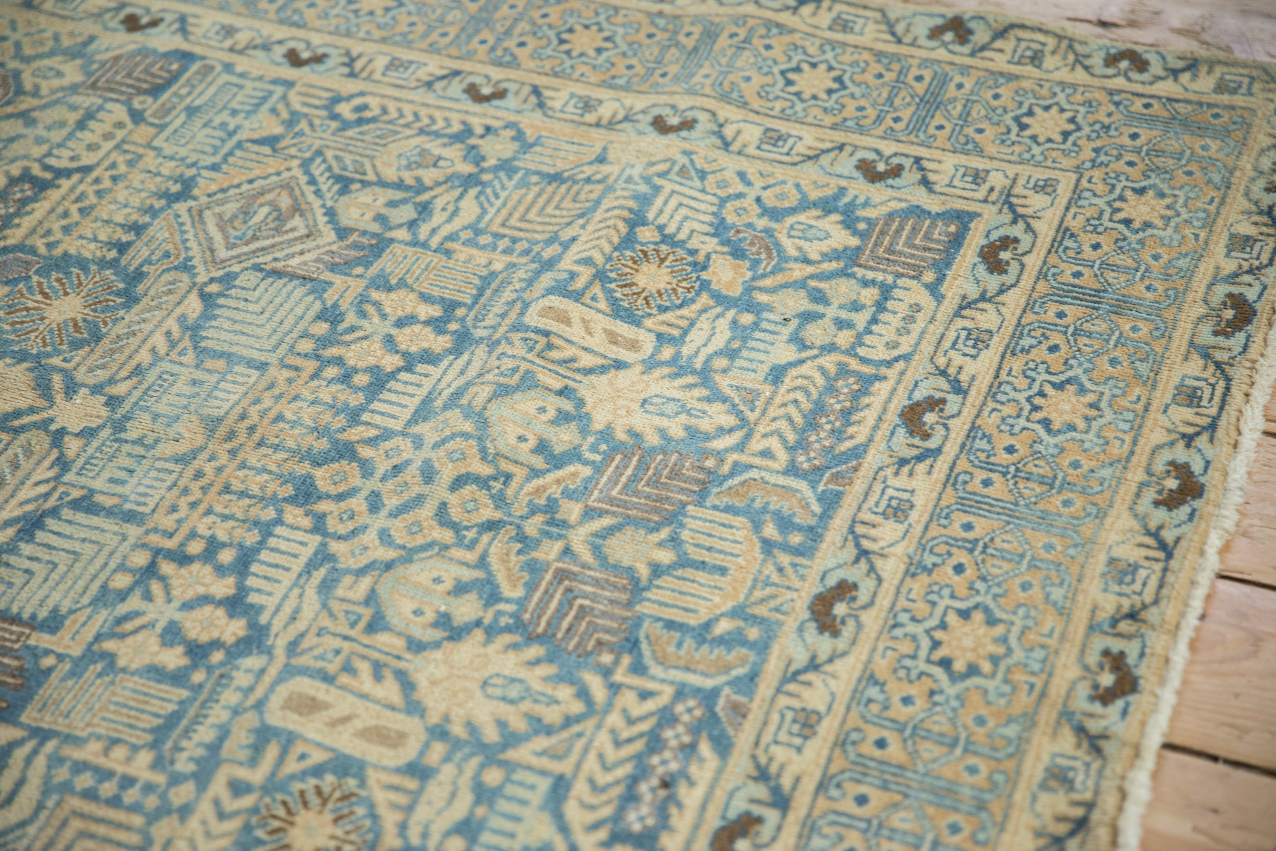 Vintage Persian Tabriz Area Rug — 1950s | 4'4" × 6'5"