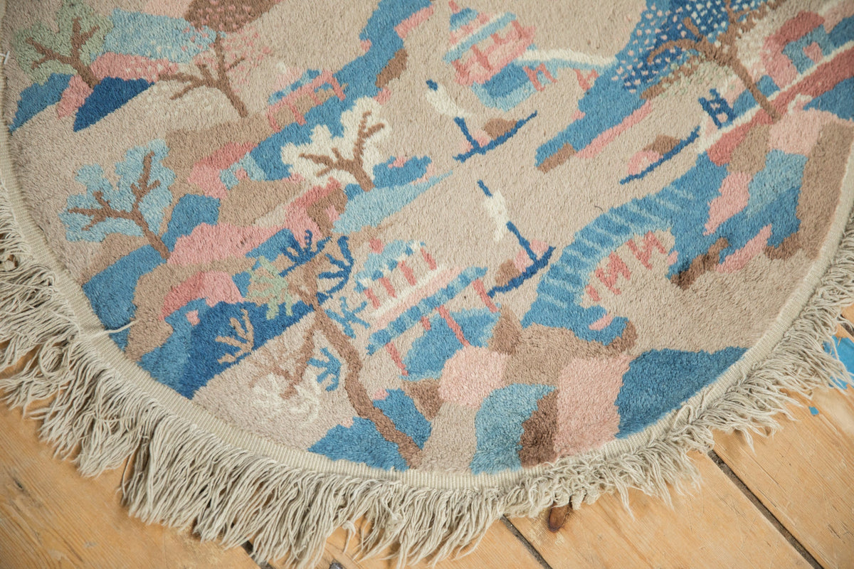 Vintage Chinese Art Deco Round Rug Mat — 1930s | 2' x 2'1"