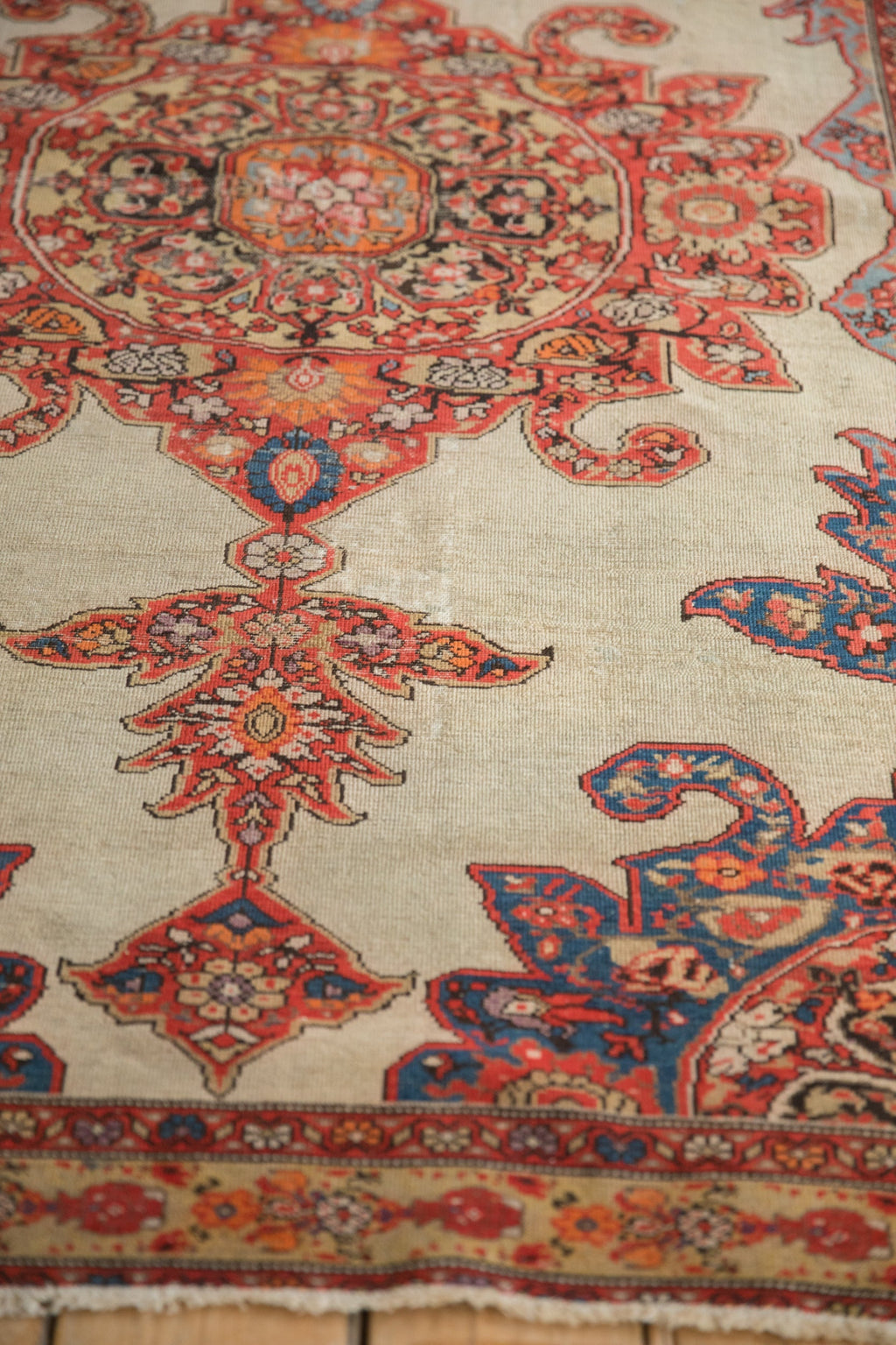Antique Persian Malayer Area Rug — 1920s | 4' × 6'