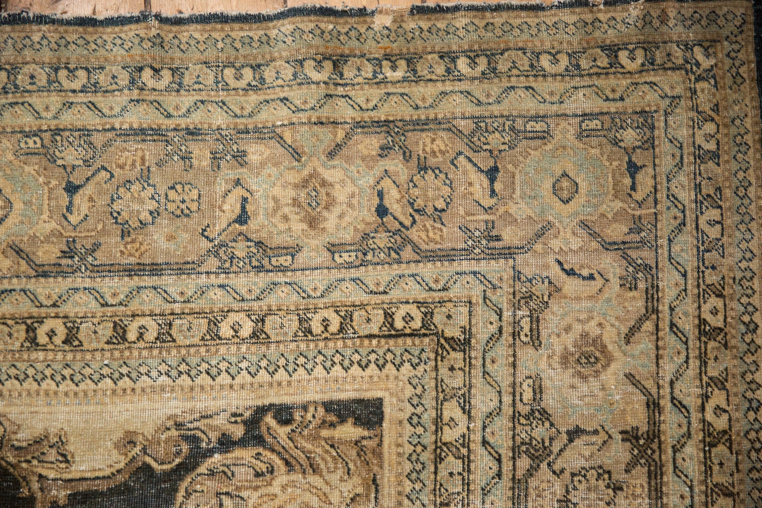 Antique Persian Tabriz Carpet — 1920s | 10'2" x 13'1"