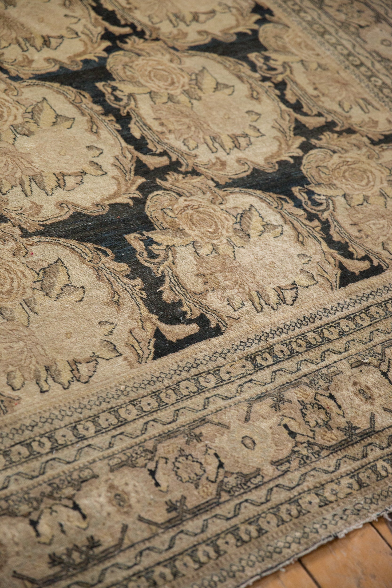 Antique Persian Tabriz Carpet — 1920s | 10'2" x 13'1"