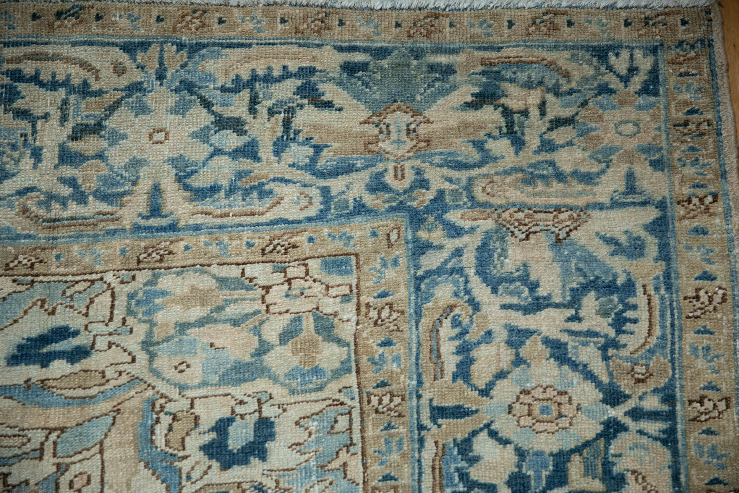 Vintage Persian Heriz Carpet — 1950s | 9'8" x 12'4"