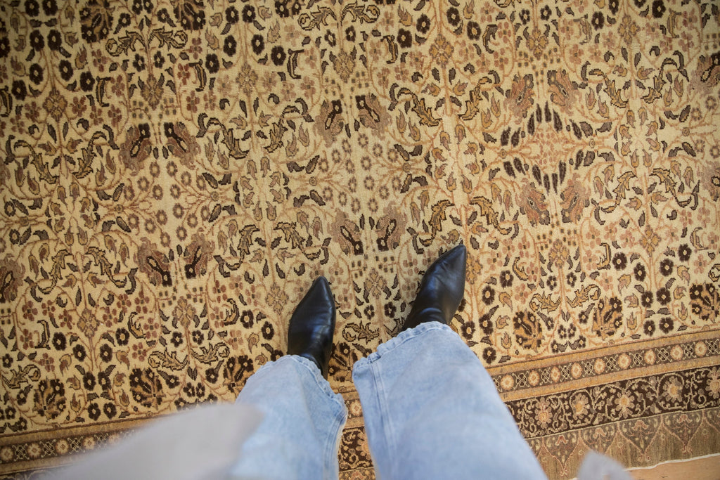 Vintage Turkish Kayseri Rug — 1970s | 6'5" x 9'6"