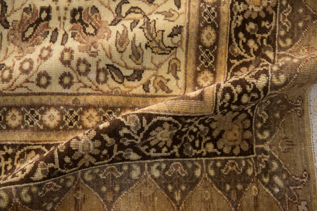 Vintage Turkish Kayseri Rug — 1970s | 6'5" x 9'6"