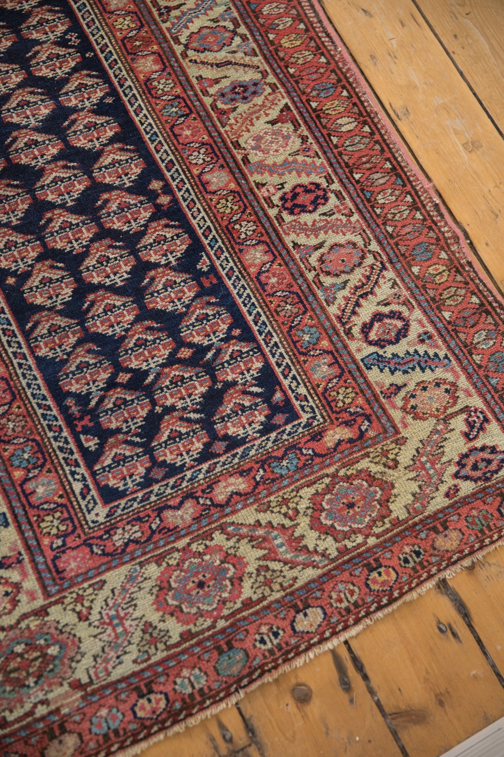 Antique Persian Malayer Rug Runner — 1895–1910 | 3'1" × 14'10"