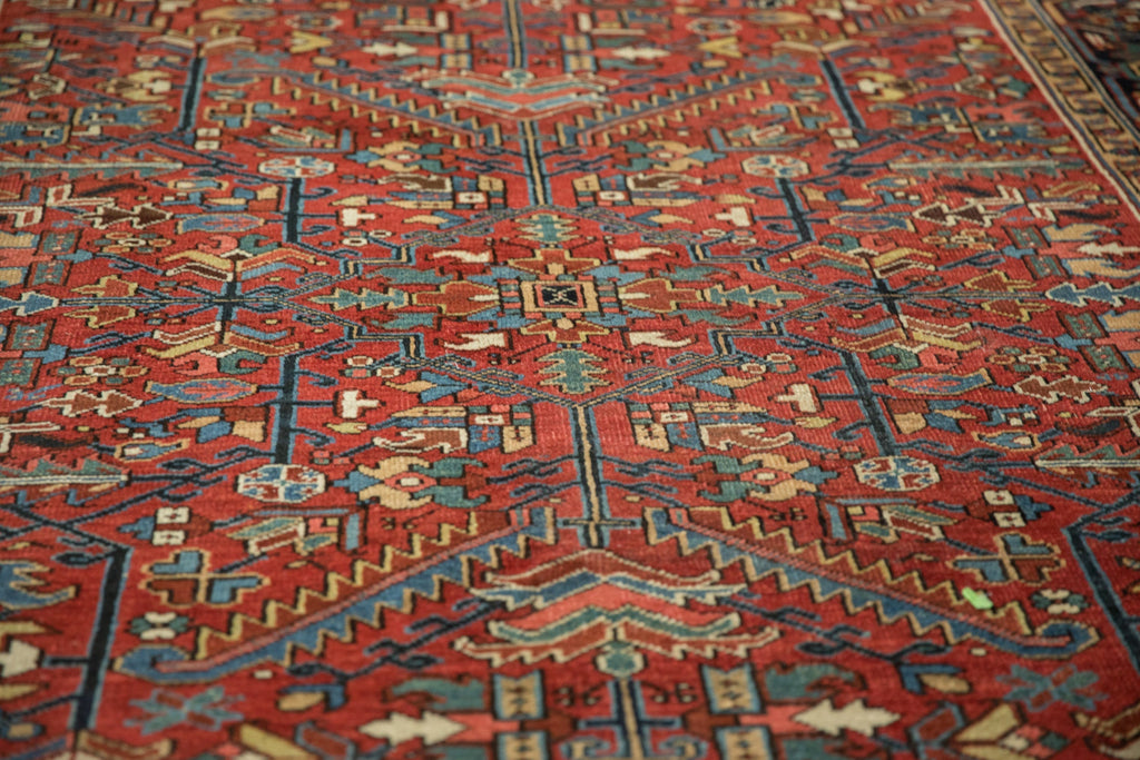 Vintage Persian Heriz Carpet — 1950s | 6'8" × 8'8"