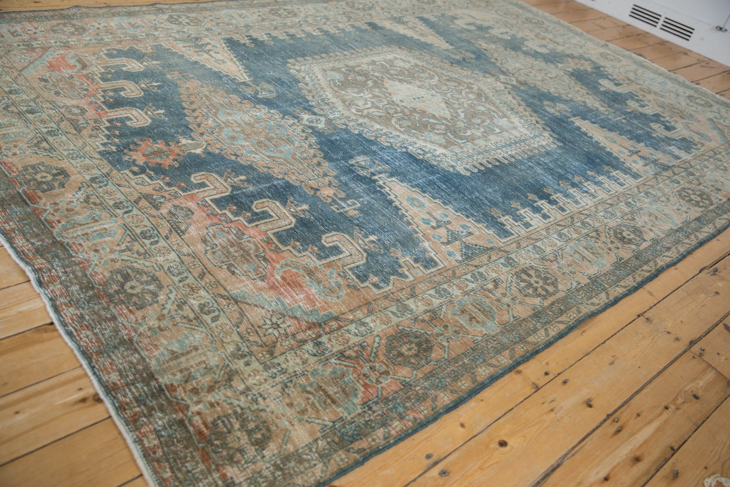 Vintage Persian Veece Carpet — 1950s | 7'7" × 10'11"