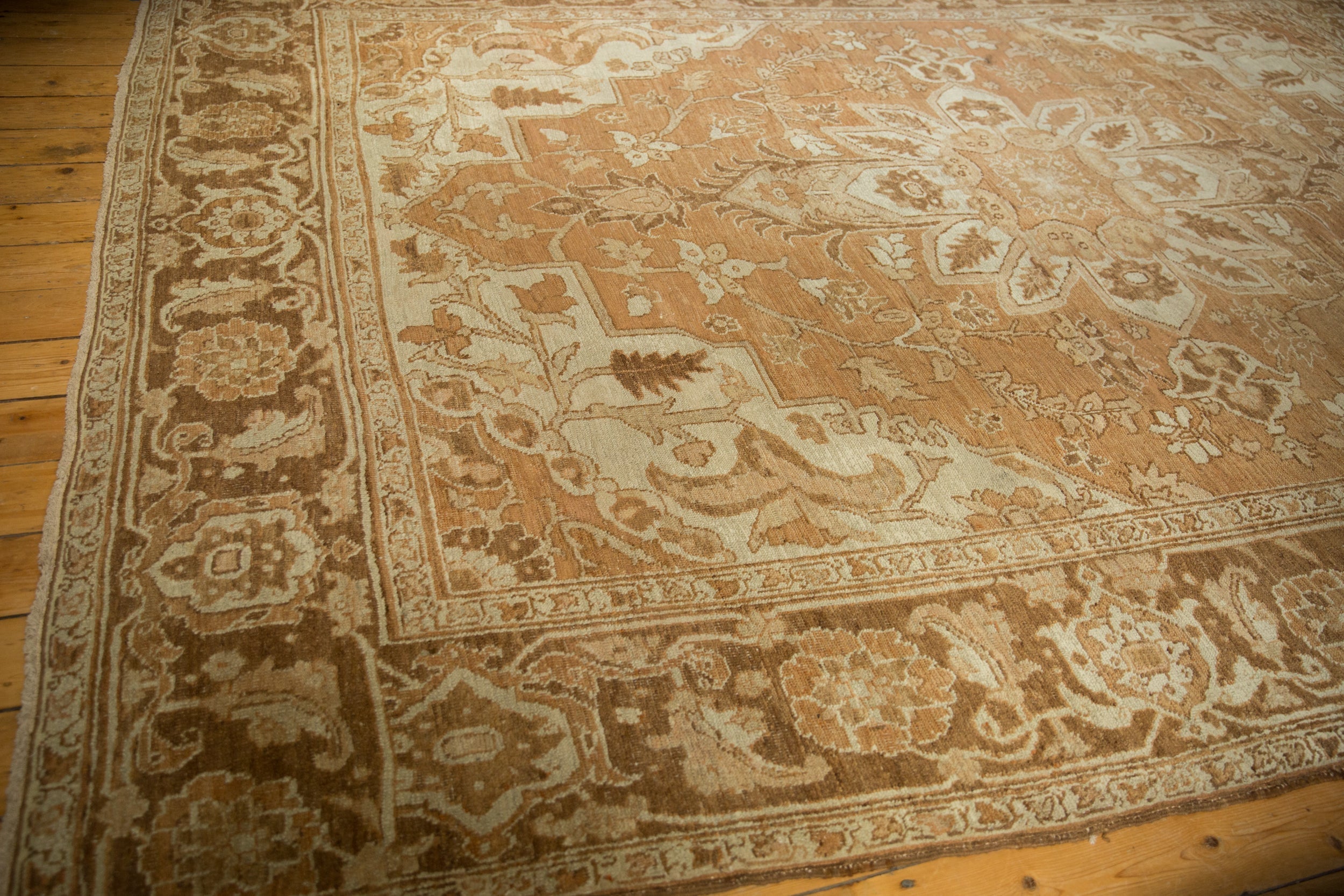 Vintage Persian Heriz Carpet — 1930s | 9'2" x 12'8"