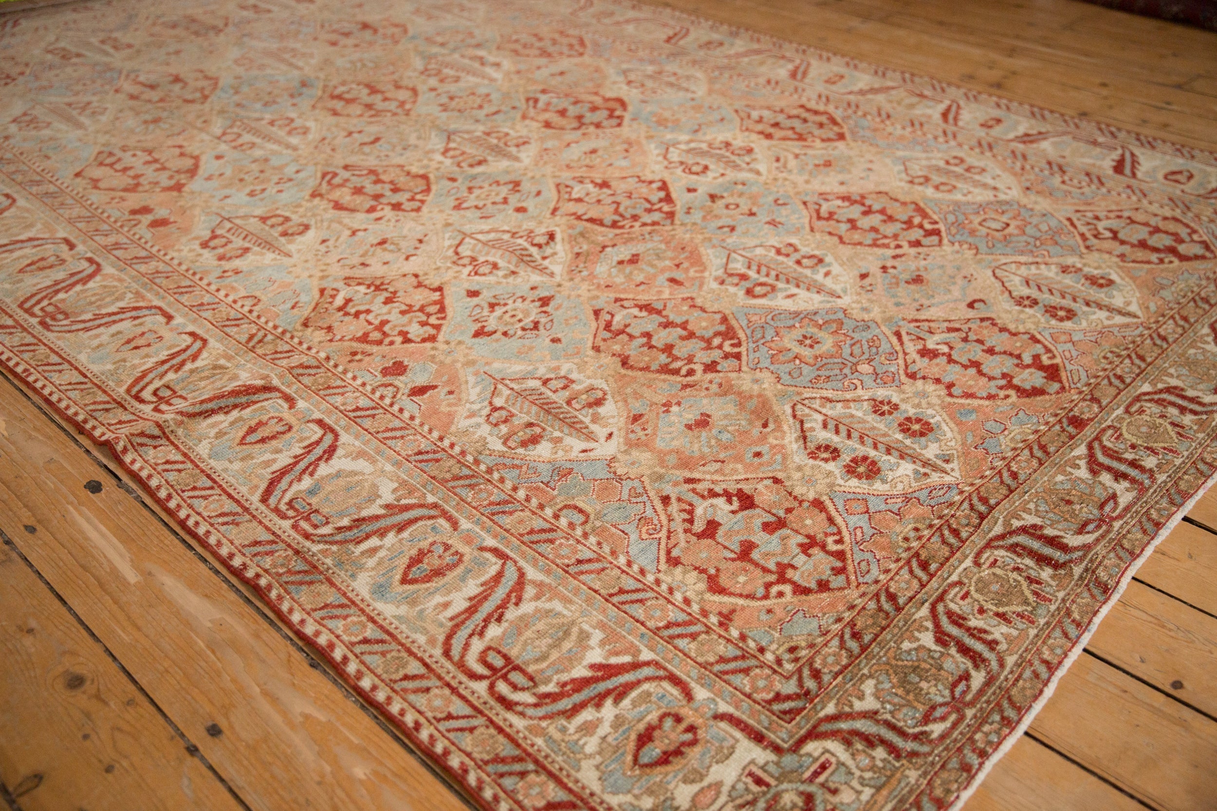 Vintage Persian Bakhtiari Carpet — 1950s | 6'10" x 10'1"