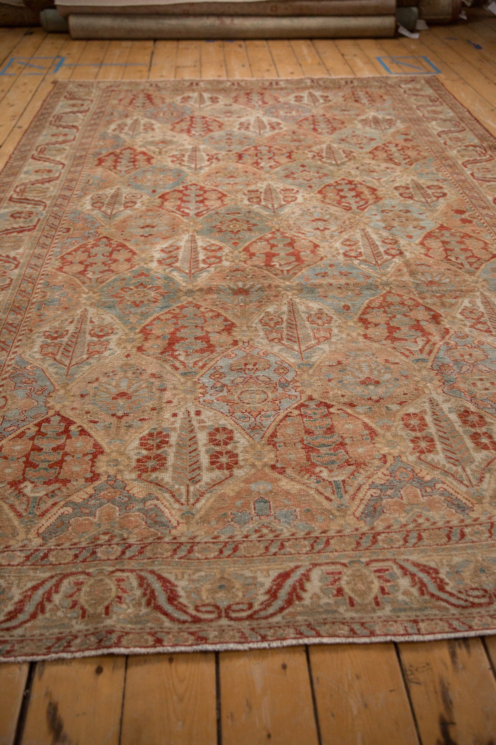Vintage Persian Bakhtiari Carpet — 1950s | 6'10" x 10'1"