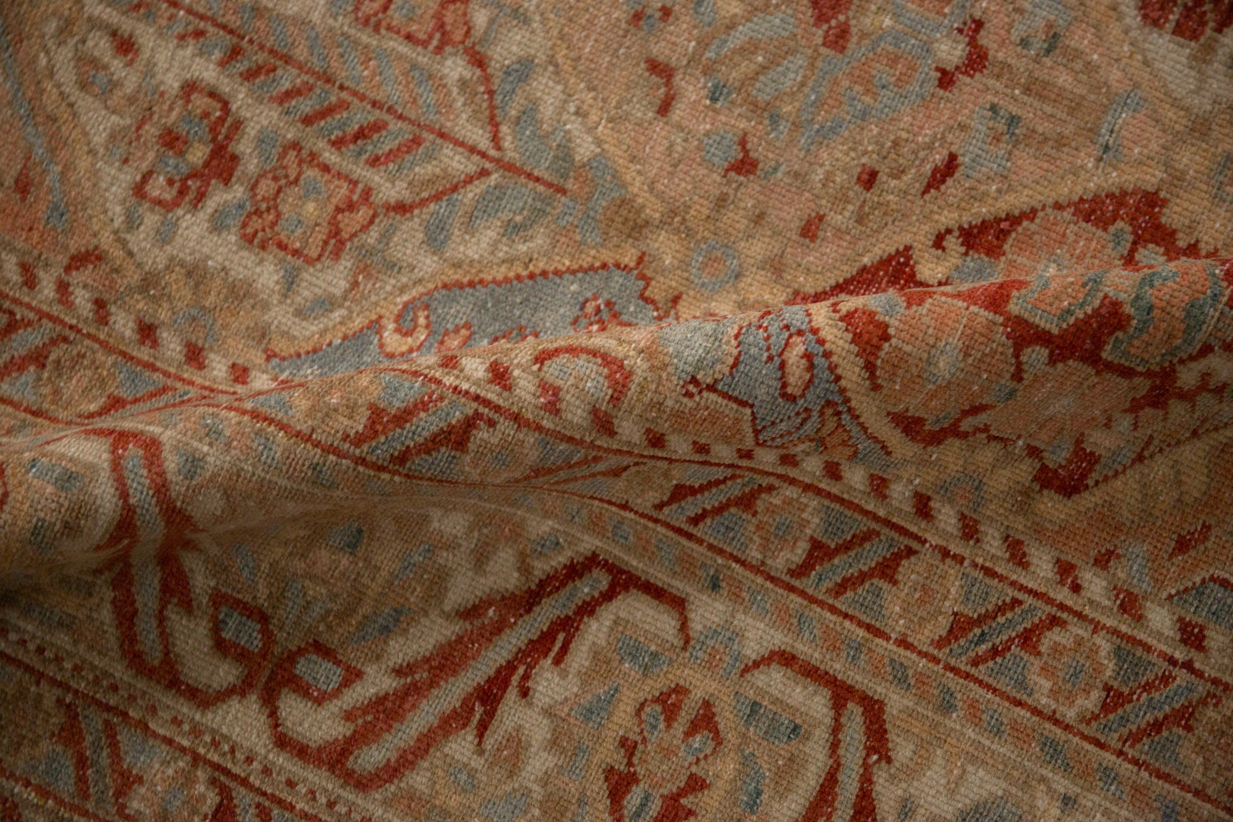 Vintage Persian Bakhtiari Carpet — 1950s | 6'10" x 10'1"