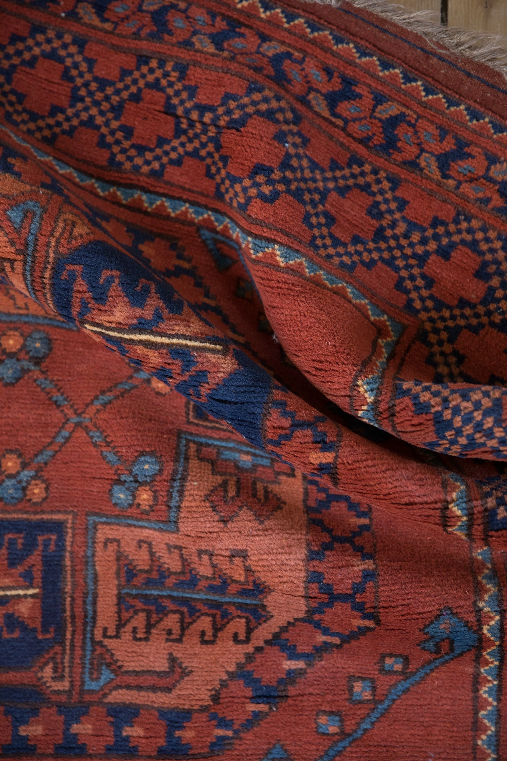 Vintage Pakistani Ersari Design Carpet — 1980s | 3'4" x 4'10"