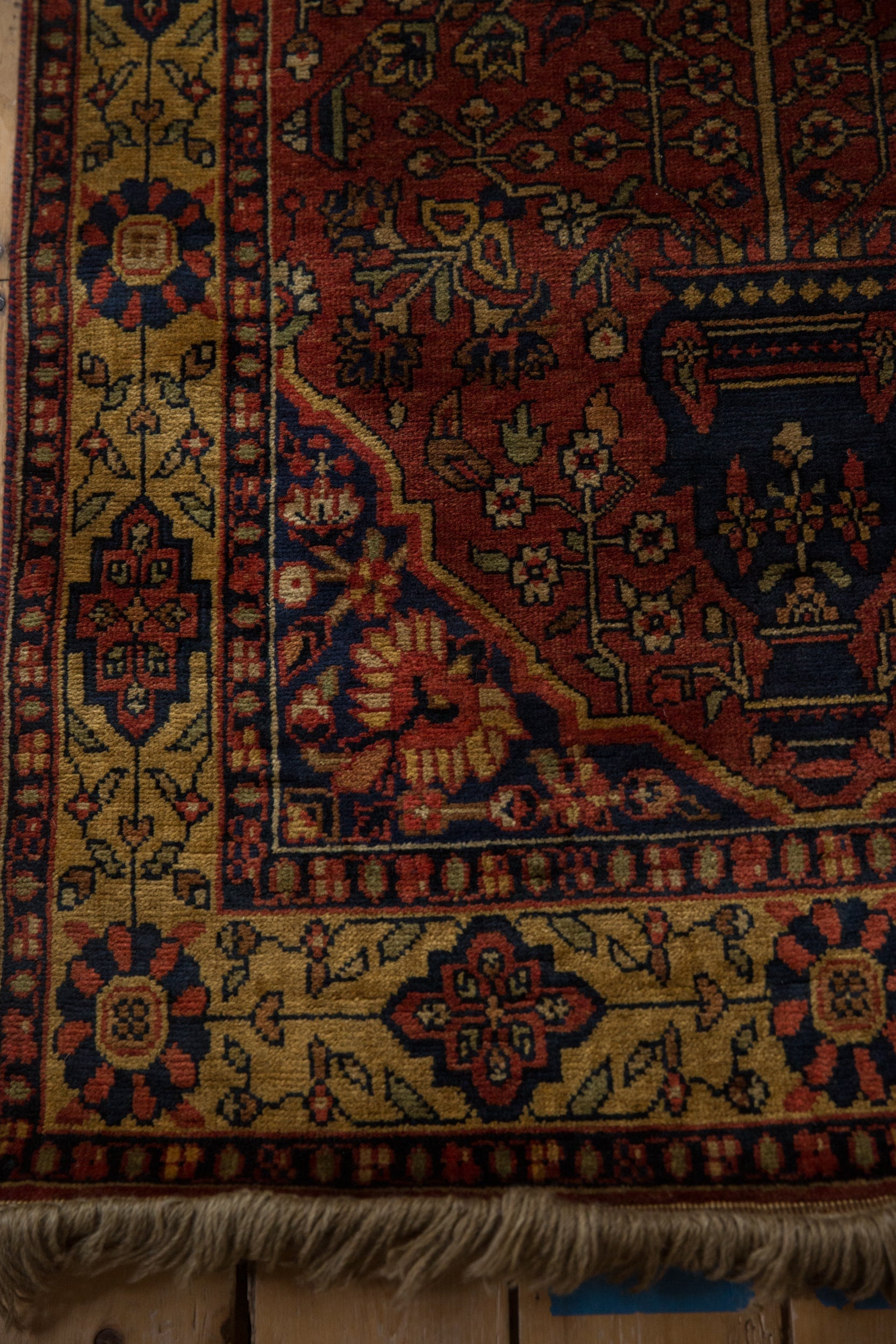 Vintage Indian Bakhtiari Design Carpet — 1980s | 3'1" x 5'3"