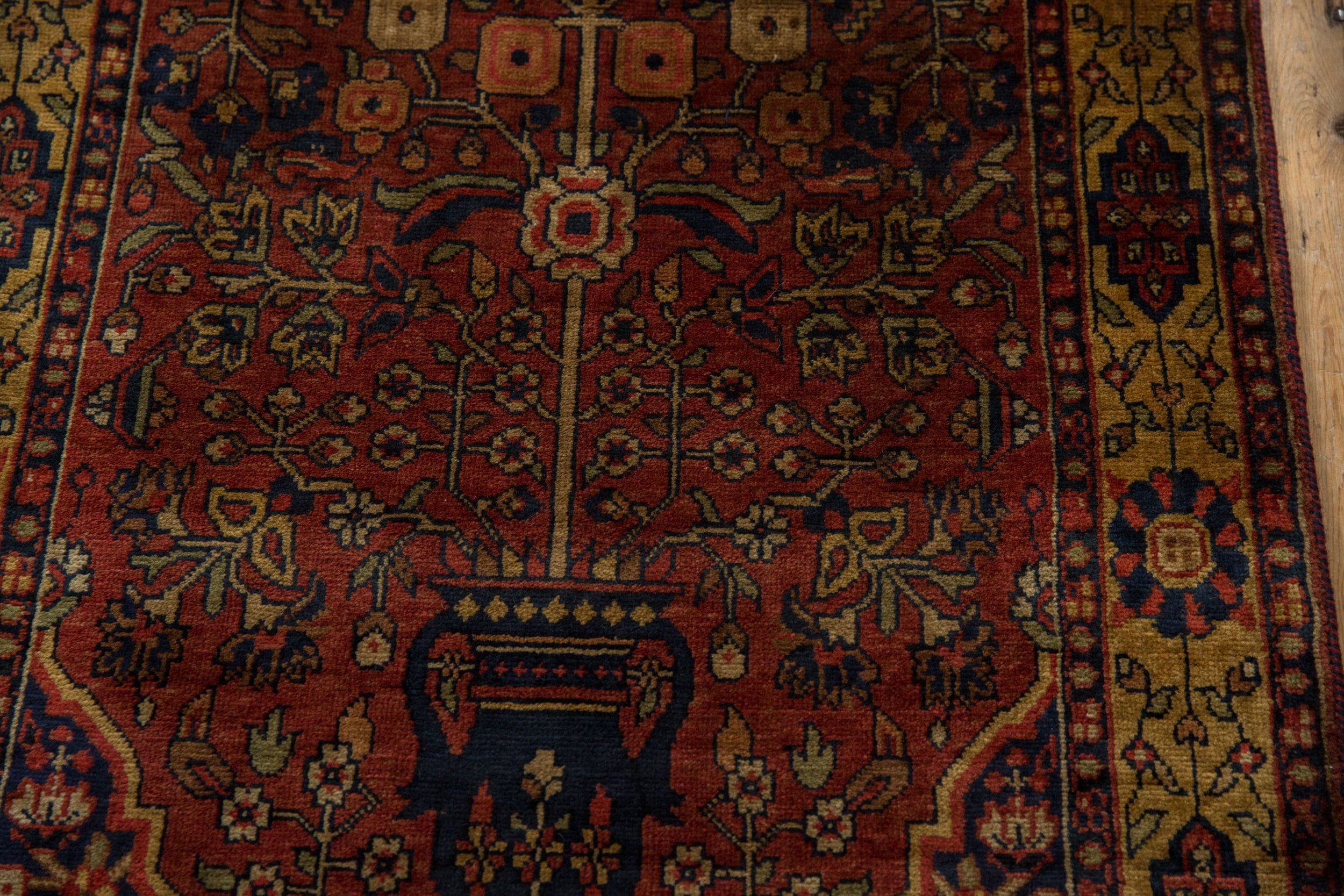Vintage Indian Bakhtiari Design Carpet — 1980s | 3'1" x 5'3"