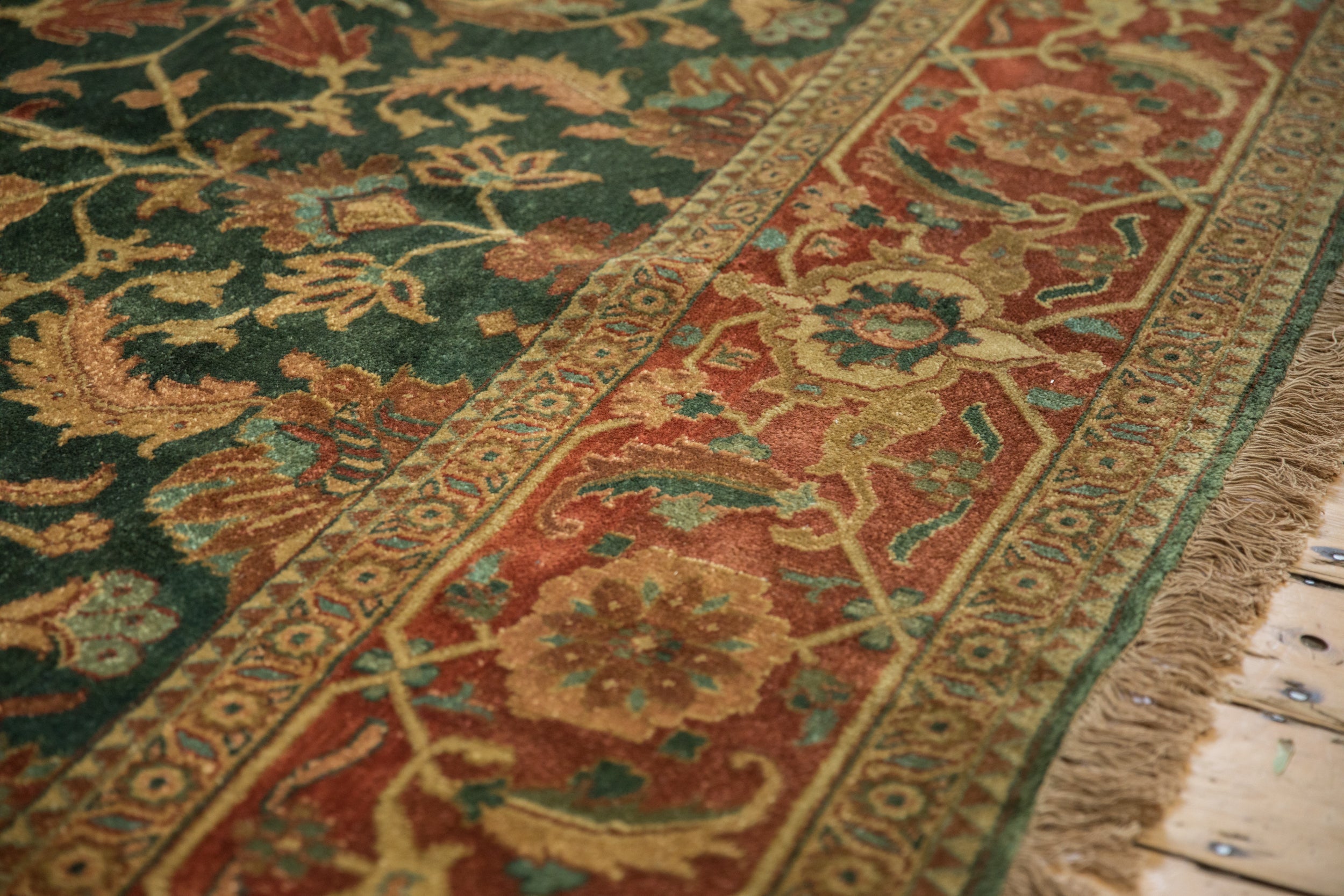 Vintage Indian Serapi Design Area Rug — 1990s | 9'2" × 11'8"