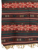 Antique Azerbaijani Verneh Rug — 1900s | 5'4" × 7'11"